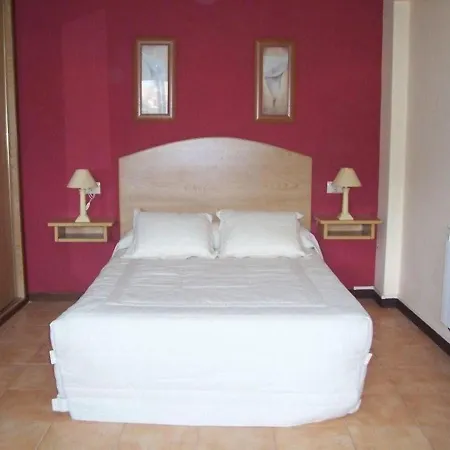 Studio - 1 Bedroom With Wifi - 01420 *